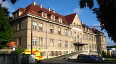 Lidé přijdou o jedinou nemocnici! Město na ni už nemá peníze