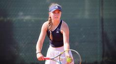 Česko slaví na Wimbledonu ještě před duelem Noskové s Muchovou. Kovačková dokončila sbírku