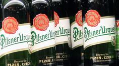 Prazdroj zdražuje lahvové a plechovkové pivo! Chce, aby se Češi vrátili do hospod