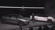Nová automobilka? Sony to s auty myslí vážně, ukázalo nový prototyp SUV