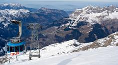 Ve Švýcarsku se zřítila lanovka, jeden člověk zemřel. Na místě zasahovali záchranáři