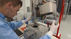 VÍKEND: Elektronové mikroskopy prostě v Česku umí