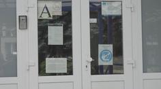 Tragédie ve Vrútkách: Rok po útoku chrání školu neprůstřelné dveře
