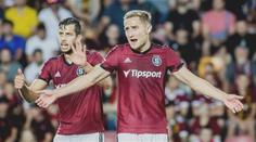 Fotbalista Kuchta trefil Vliegena kopačkou do hlavy. Za faul byl vyloučen z pěti zápasů