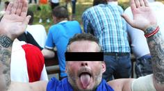 FOTO: Fanoušek měl na ruce hákový kříž. Odhalil ho snímek