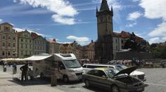 UPGRADE: Test navigací – vrak, limuzína a obytňák v centru Prahy