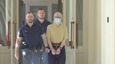 Muž, který měl zastřelit pracovnici úřadu práce, je před soudem. Hrozí mu doživotí