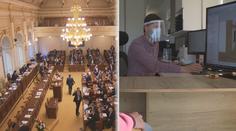 Řada radnic vyvěsila černý prapor. Tichý protest mohou utnout poslanci