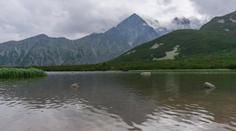 Ohromná bezohlednost, turisté si z ledovcového jezera udělali bazén