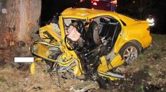 Mladý řidič (19) nezvládl auto a zabil sebe i 15letou spolujezdkyni