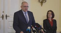 Ministr Bek řešil s odboráři a řediteli škol rozpočet pro regiony. Ke stávce není důvod, říká