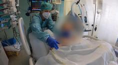 ŽIVĚ: Blatný hodnotí vývoj epidemie. Na JIP je nejvíc lidí od 3. listopadu