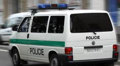 Policisté stříleli, aby chytili neplatiče výživného