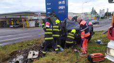 Muž (†47) tragicky zemřel na Štědrý den. Náraz auto zmuchlal jako papír