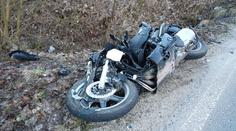 Tragédie na Žďársku! Auto se srazilo s motorkou, jeden mrtvý