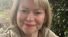 Bolesti hlavy sváděla na menopauzu. O chvíli později bojovala o život