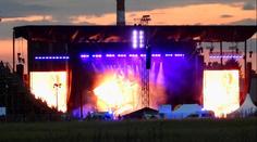 Imagine Dragons ovládli Prahu. Podívejte se, jak show pro desetitisíce vypadala