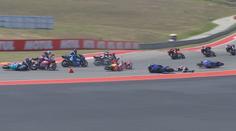 Strašidelná nehoda v Moto2. Salač utrpěl obrovskou ránu zezadu