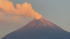 Sopka Popocatépetl je stále aktivní. Evakuace by se týkala 3,5 milionu lidí