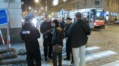 Agresivní pasažéři nadávali v Brně nočním revizorům