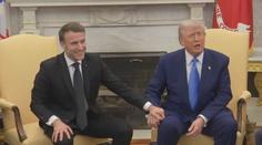 Macron opravoval Trumpovy nepřesnosti. Setkání bylo přátelské i hořké, hodnotí odbornice