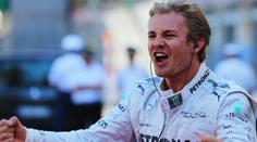 Rosberg kraloval v Monaku, suverénně vyhrál závod plný bouraček
