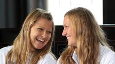 SLEDOVALI JSTE ŽIVĚ: Fed Cup začnou Šafářová s Ivanovičovou