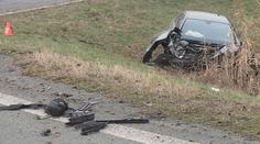 Tragická srážka aut na Kroměřížsku! Jeden člověk zemřel, další tři se zranili
