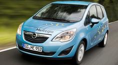 Opel má chytré elektromobily - se sítí si povídají