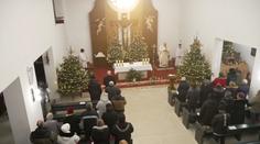 Rok od tragédie v Mostě. Příčina požáru se stále vyšetřuje