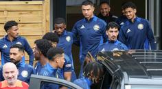Ronaldománie v Rakousku: Fanoušci klepou hvězdě na dveře, zasahovali i hasiči
