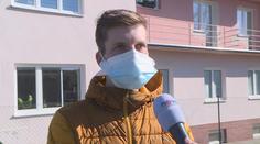 Trojice mladíků hodila záliby za hlavu a radši pomáhá v uzavřené zóně!