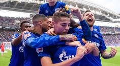 Schalke překvapilo Augsburg! Teprve podruhé v sezóně bere tři body