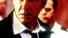 Harrison Ford si spletl robota s číšníkem