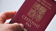 Padělaných dokladů v Česku prudce přibývá. Jsou za tím mezinárodní gangy
