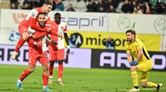 Slavia vyhrála v Jablonci, poslední Budějovice dostaly další facku