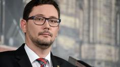 Stát zaplatil za Hrad pokutu. Nechtěl zveřejnit plat Mynáře či Ovčáčka