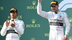 Bottas se loučí s Mercedesem. Hamiltona bude nahánět v Alfě Romeo