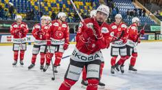 Pardubice vyhrály podesáté v řadě. Hattrickem se blýskl Mandát