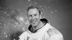 Zemřel velitel Apolla 13 Jim Lovell. Po matce měl české kořeny