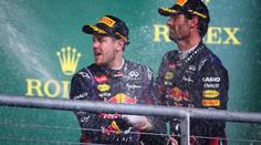 KONEC! Vettel vyhrál i v Brazílii, Webber se loučil na pódiu