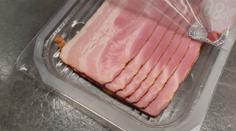 Lahodná a křupavá slanina za tři minuty? Na pánvičku zapomeňte
