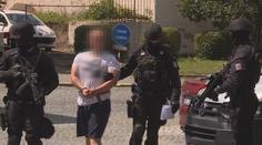 To mimino podřežu a vyhodím z okna, hrozil opilý otec. Může dostat 12 let