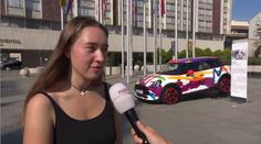 Eliška neměla kvůli léčbě otce na školu. Její talent nazmar nepřijde!