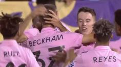 Beckham může být pyšný. Jeho syn ho napodobil a vystřihl parádní přímák