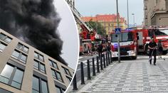 Nad Prahou se valil černý dým, hořelo rozestavěné obchodní centrum!