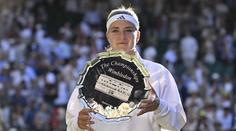 Divoká párty v centru Londýna a odlet tryskáčem. Muchová se po finále Wimbledonu odvázala