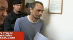 Tento muž střílel na číšníka, protože mu nechutnal steak. Hrozí mu 20 let vězení