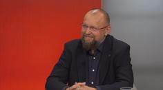 Bartošek: Registrují se auta, ne lidé. Manželství pro všechny ale nechceme