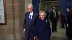 V Epsteinových spisech je i Bill Clinton. Bude se zpovídat před Kongresem